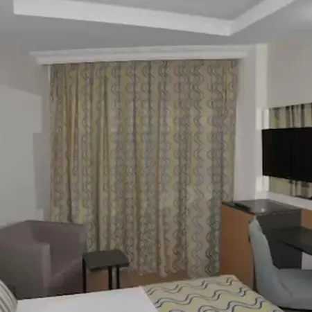Sumela Garden فندق بيلديبي